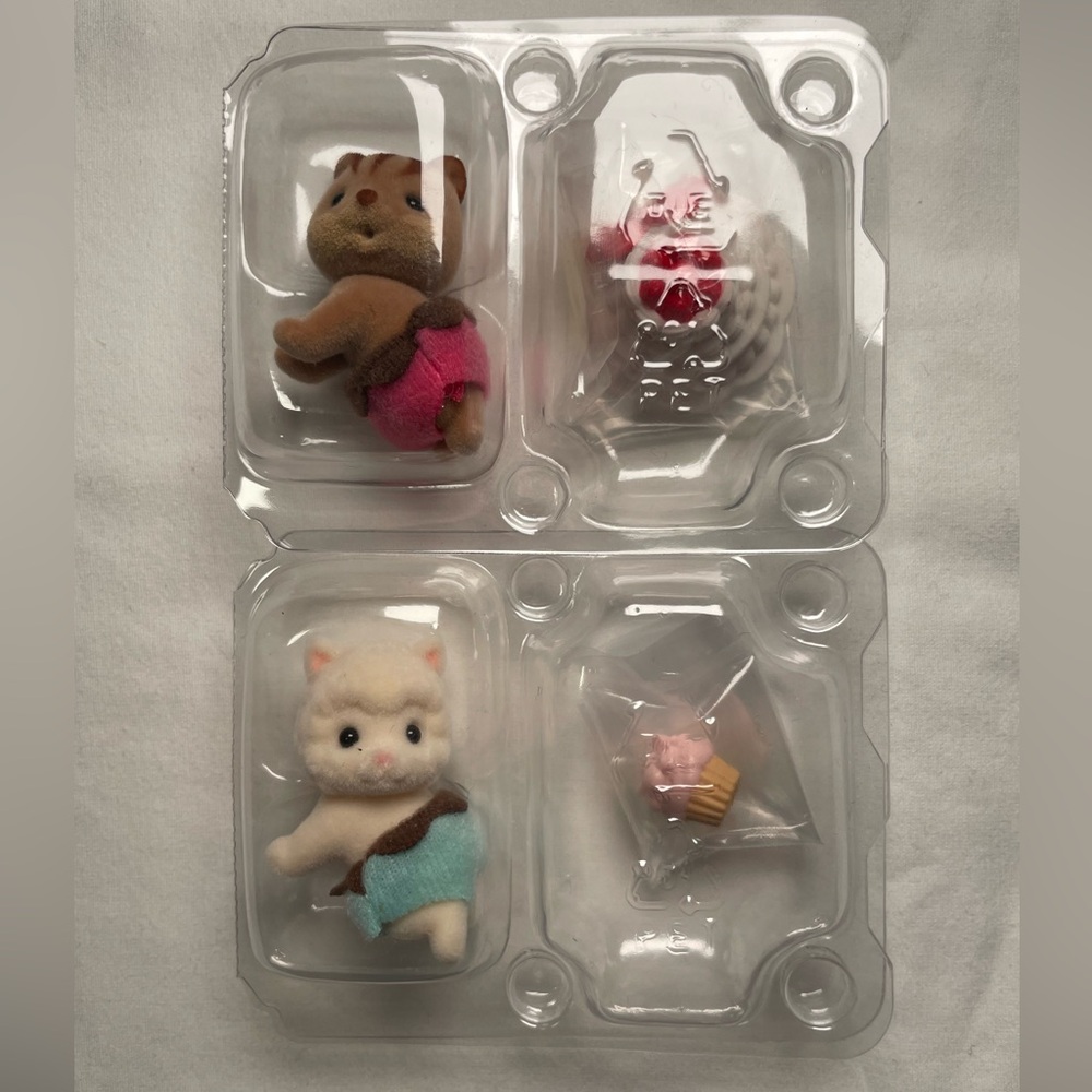 Calico Critter Sylvanian Families Baking Baby Party Series